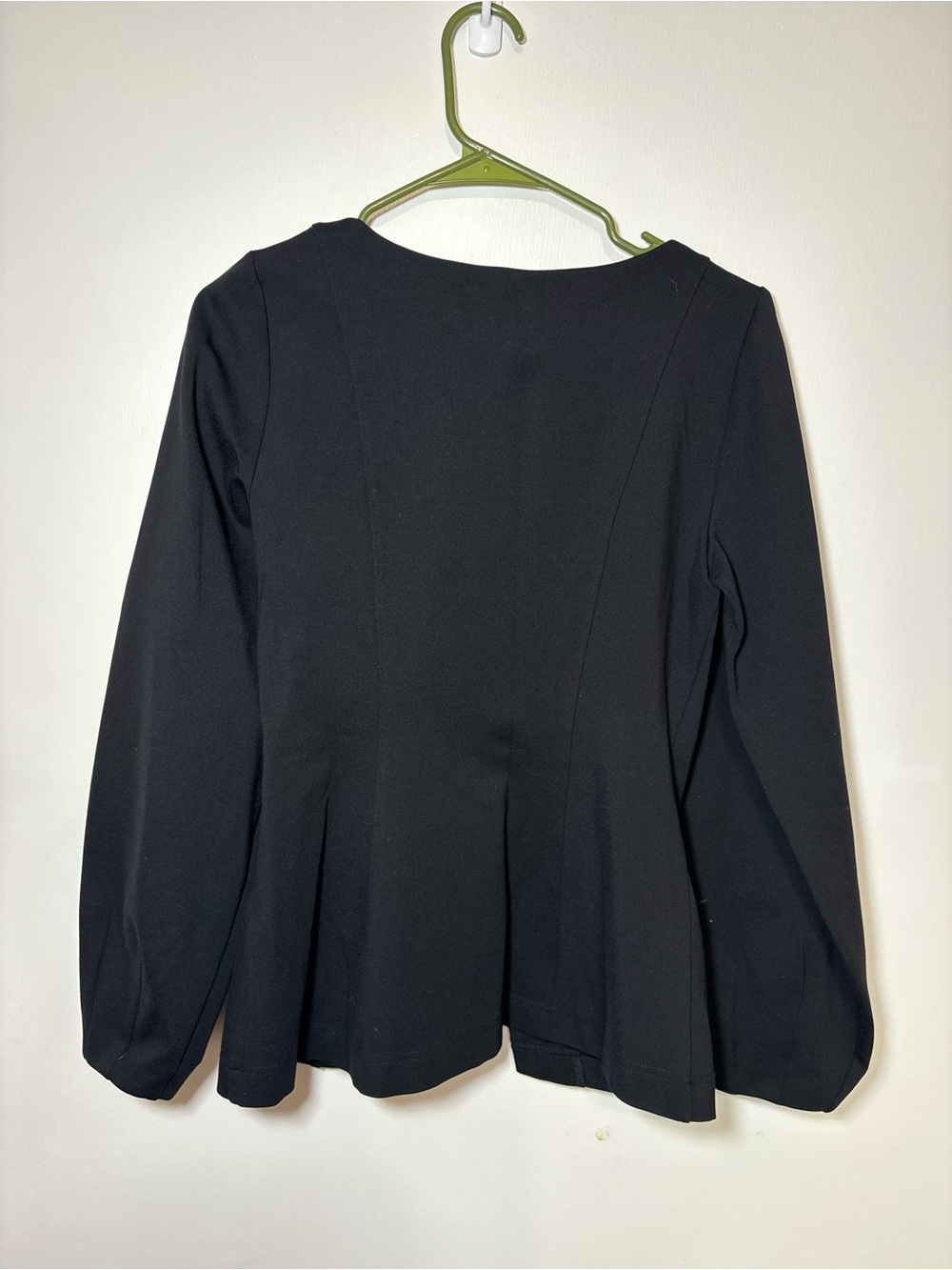 ALIGNE Bonnie Ponte Waisted Blazer en Black - Picture 6 of 12